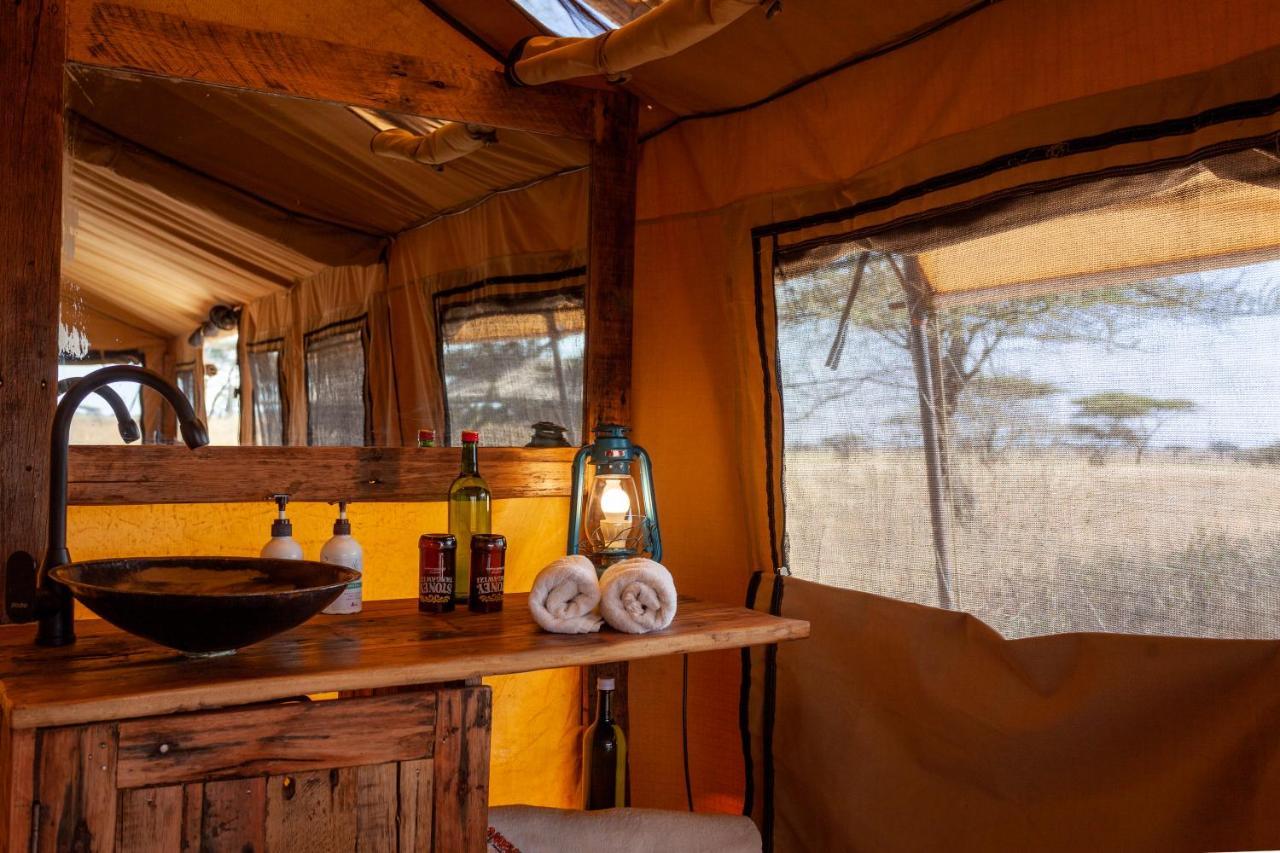 Mawe Tented Camp Serengeti Exteriör bild