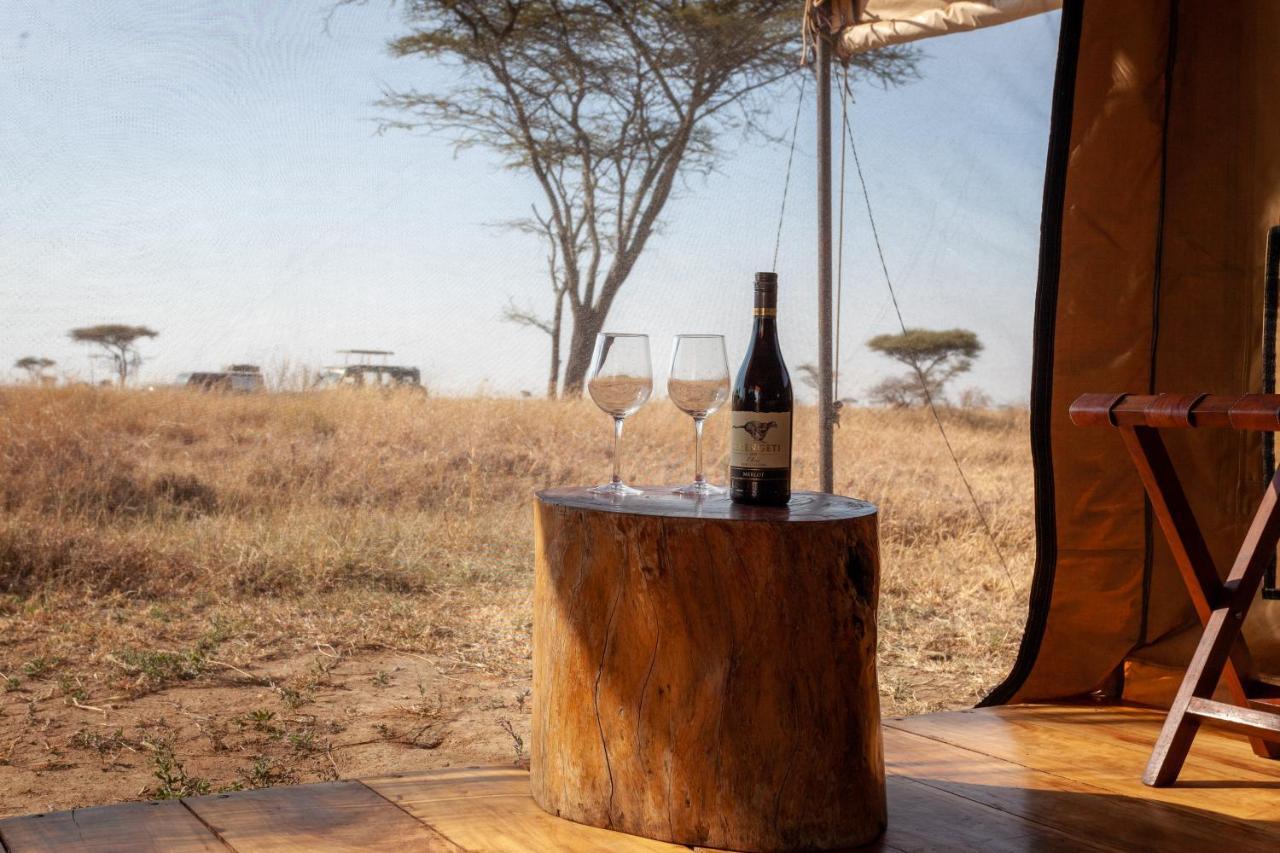 Mawe Tented Camp Serengeti Exteriör bild