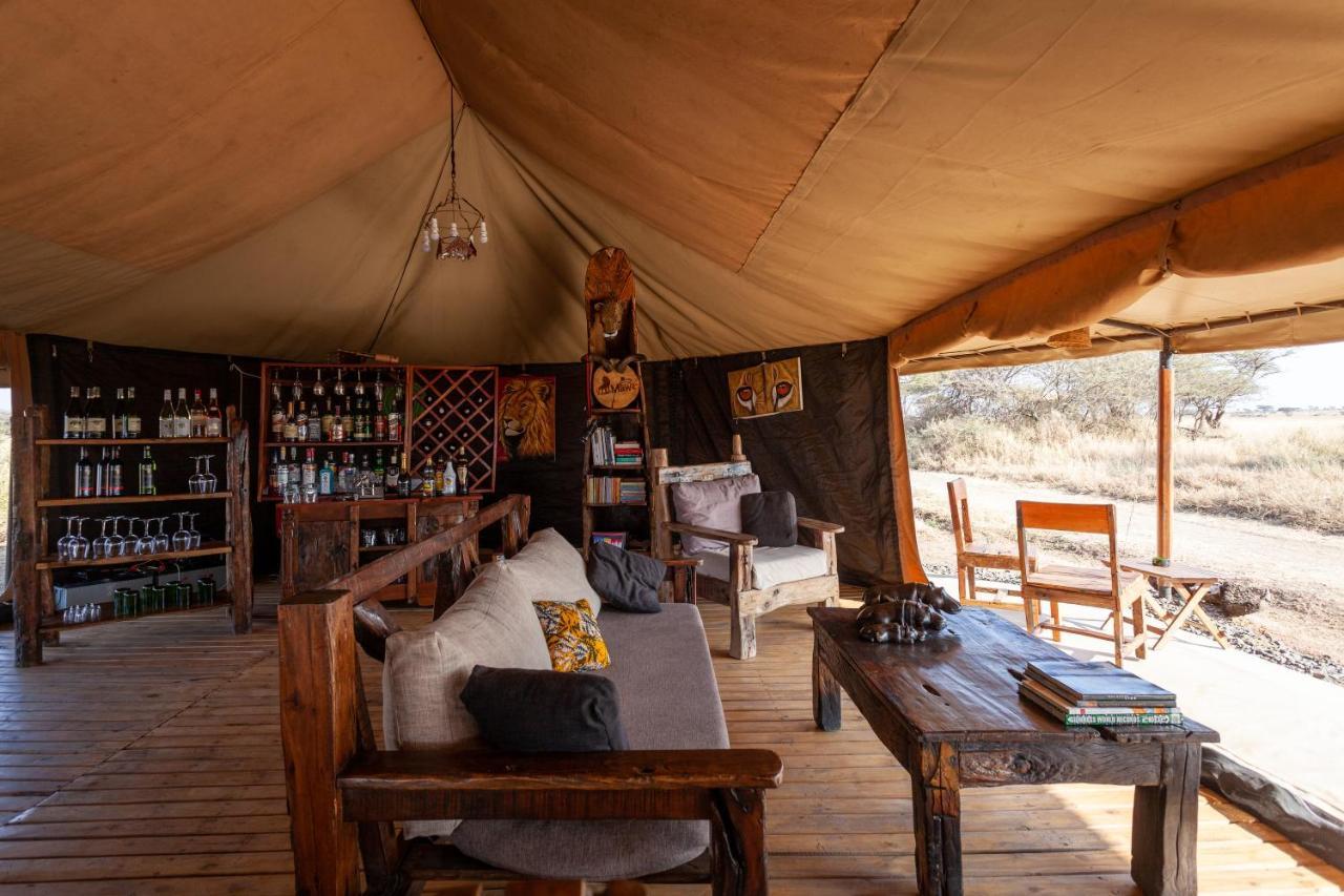 Mawe Tented Camp Serengeti Exteriör bild