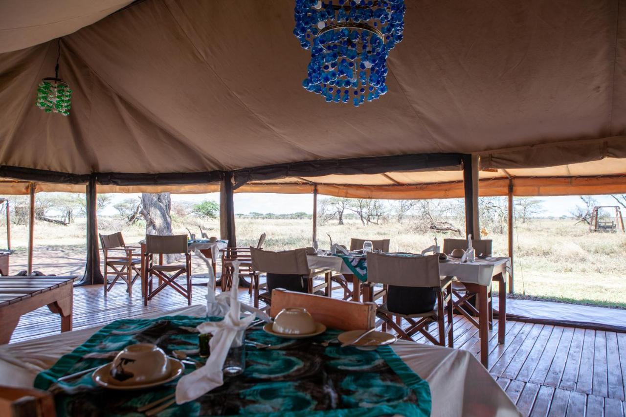 Mawe Tented Camp Serengeti Exteriör bild