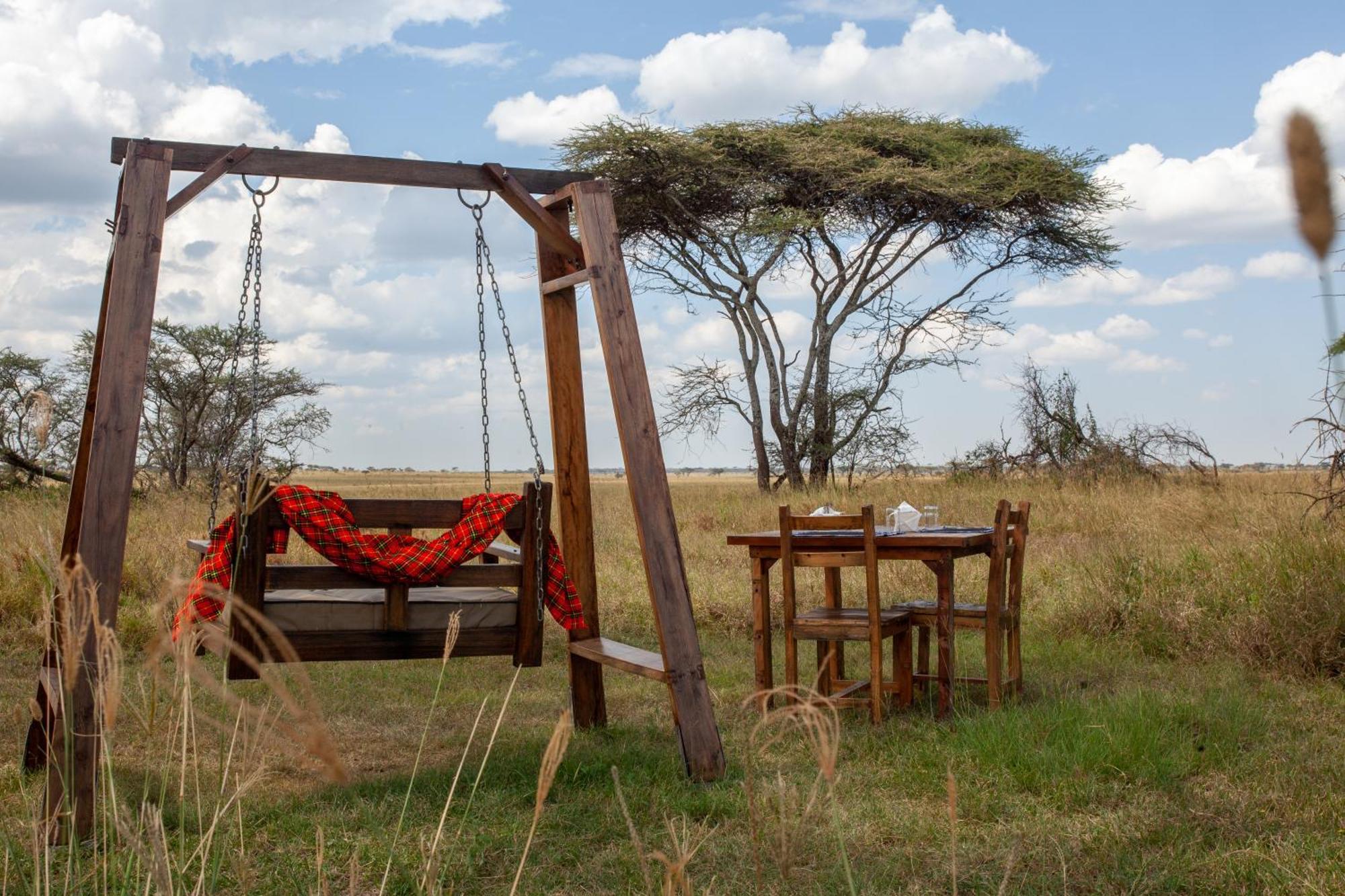 Mawe Tented Camp Serengeti Exteriör bild